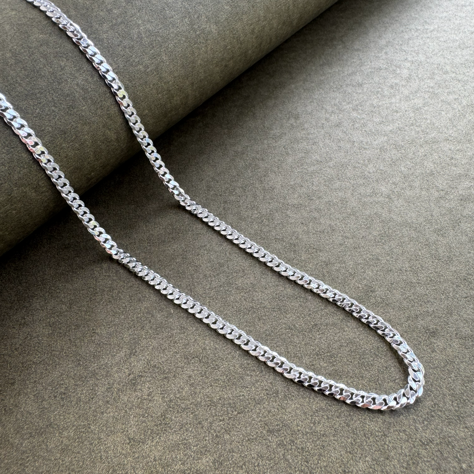6 Cut Curb Chain